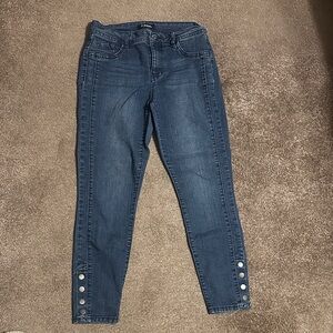 D Jeans brand blue jeans - skinny - button detail on front legs - size 6